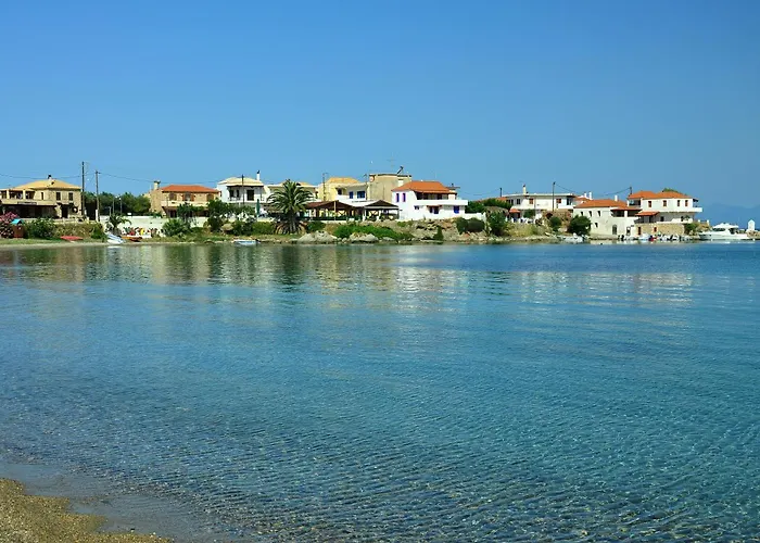 Lakonia Bay Apartments