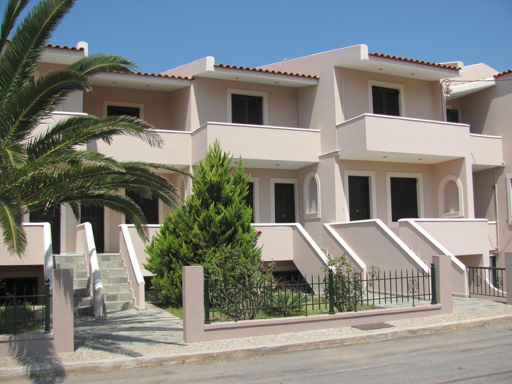 Lakonia Bay Arcangelo